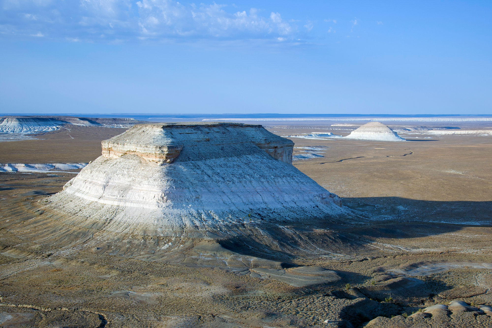 Ustyurt Plateau (Плато Устюрт)